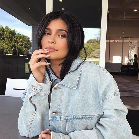 oversized levi jeans